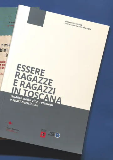 Cover della Collana Infanzia adolescenza e famiglia del Centro regionale